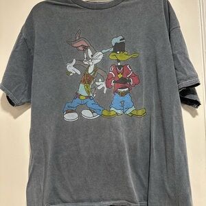 Looney Tunes Sz: L/XL Bugs Bunny Daffy Duck Graphic Tee Faded Black. Distressed.